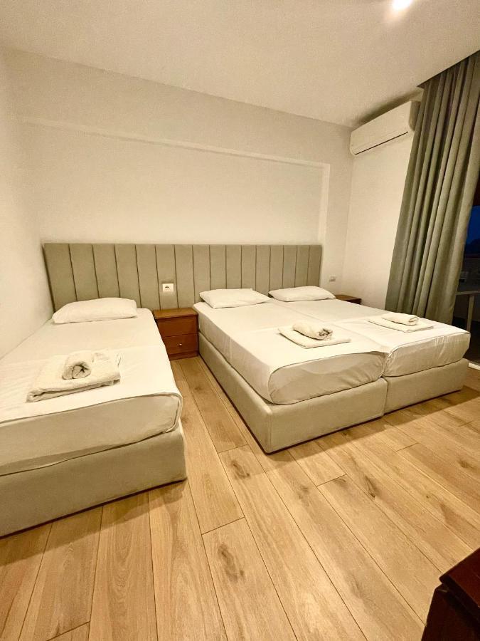 Hotel Aulona Саранда Экстерьер фото